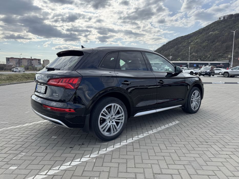 Продам.  Audi Q5 2017 року