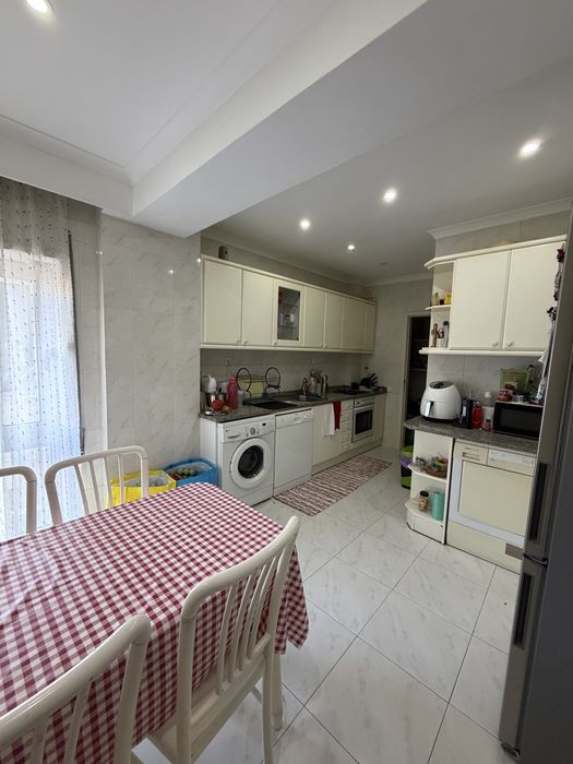 T3- Apartamento para arrendar, Praça Luis Camões, Póvoa de Varzim