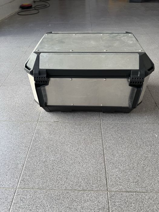 Top case givi trekker alaska