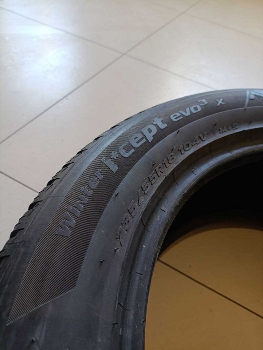 Комплект шин б/у 235/55R18 104V Hankook Winter i*cept evo 3 x
