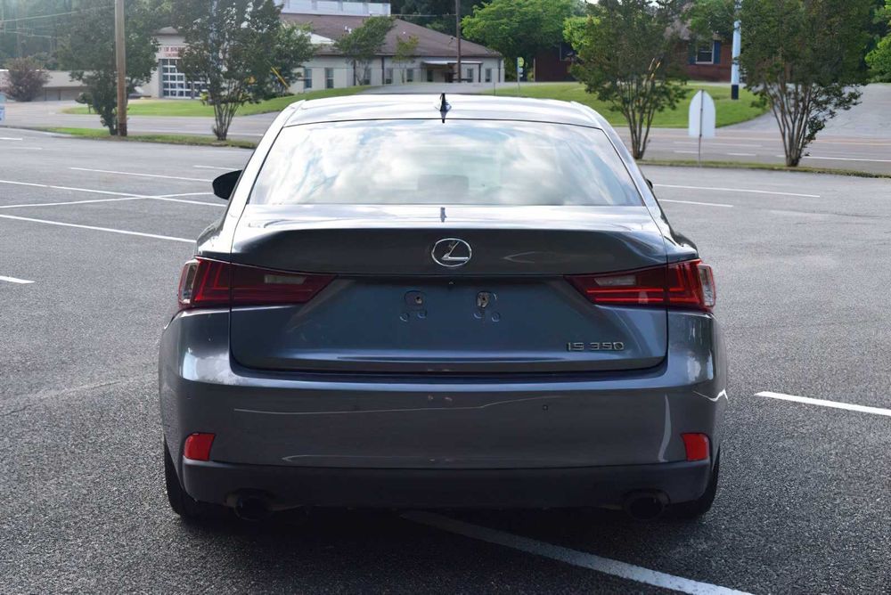 Lexus IS 350      2015
