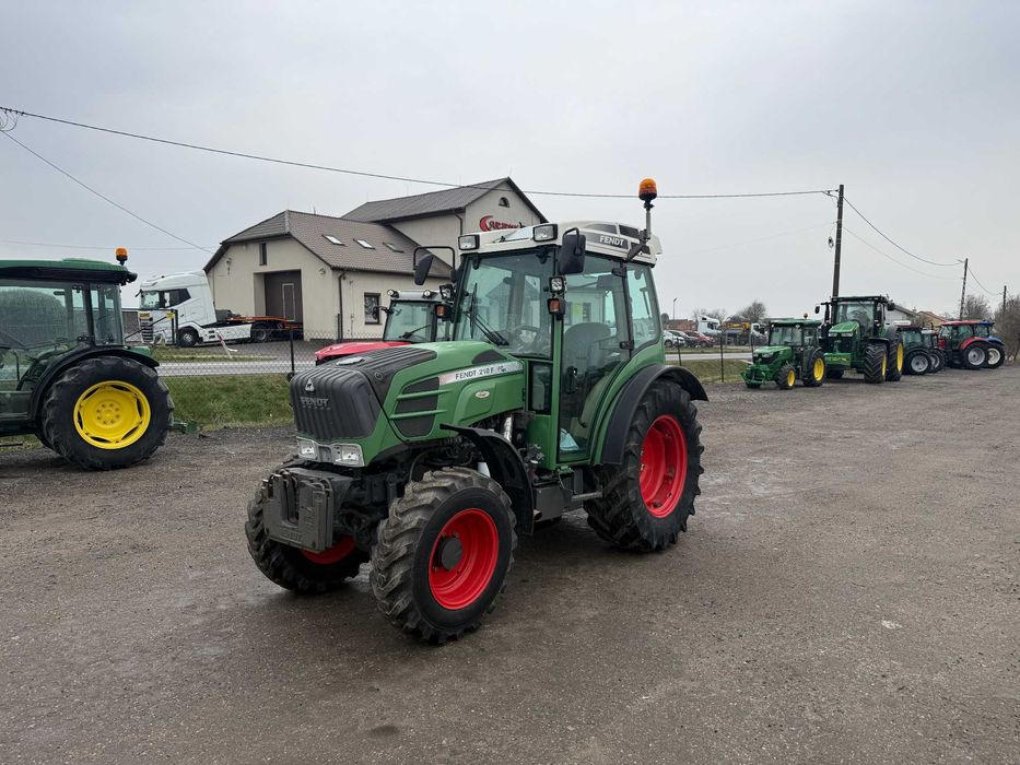 Fendt 210F Vario-sadowniczy-2016 rok 208  209