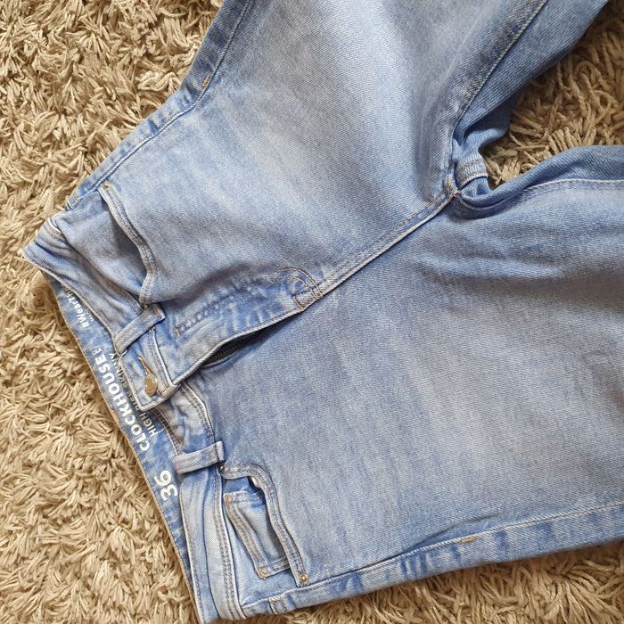 Spodnie jeans z wysokim stanem clockhouse jak nowe