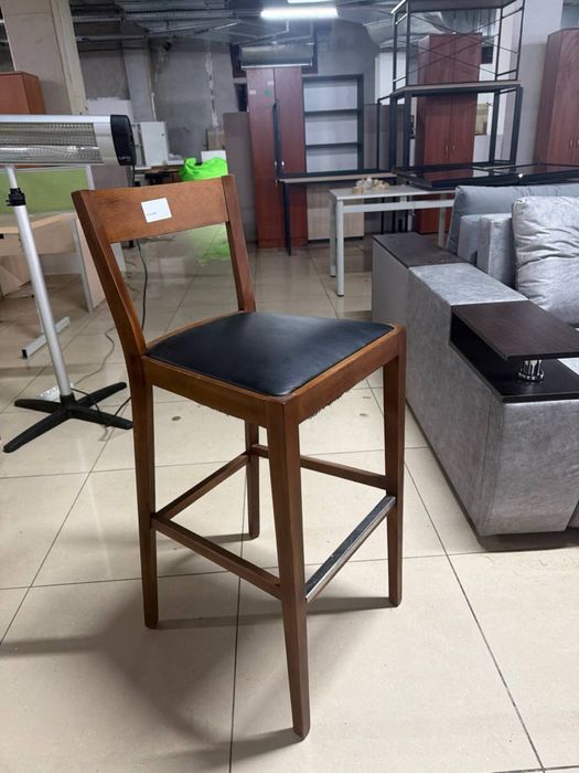 Розпродаж стільців