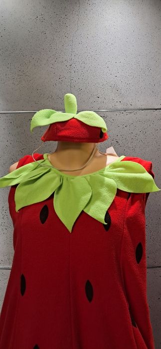 Strój przebranie kostium truskawka