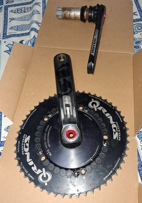 Pedaleiro Rotor 3D Oval  52-39T