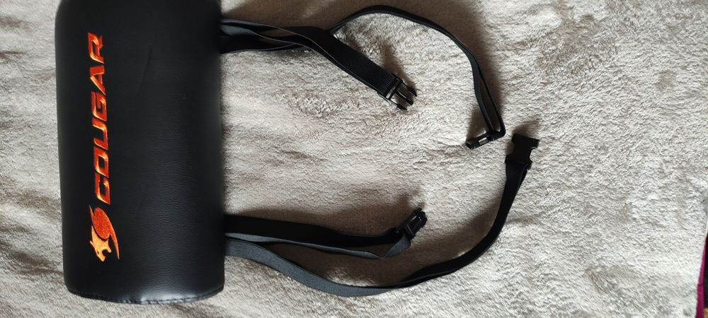 Подголовник для геймерского кресла