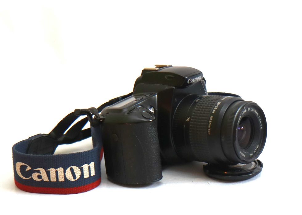 Canon EOS 3000 com Canon 38-76mm máquina fotográfica de rolo