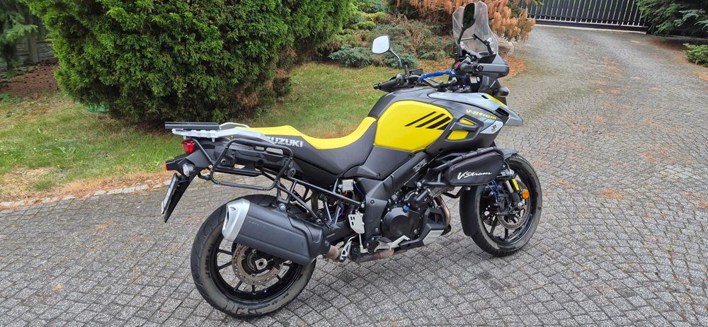 SUZUKI V STROM DL 1000, salon Polska, stan bdb, dopieszczony