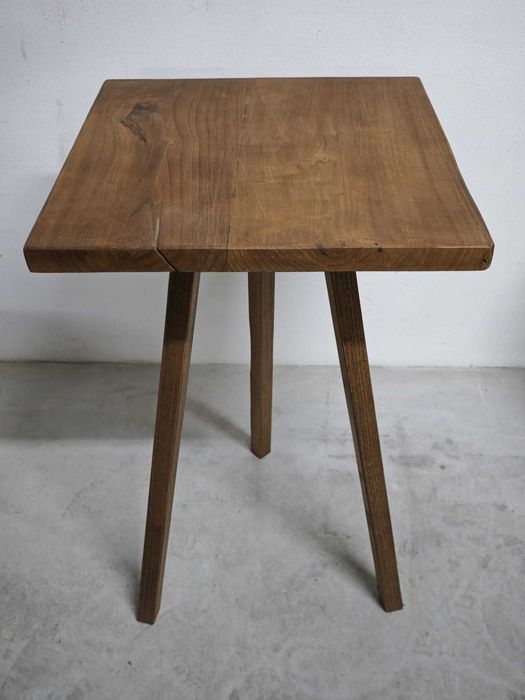 Conjunto de mesas e cadeiras para café / restaurante / esplanada / balcão