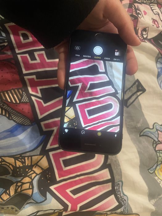 iPhone 8 pamiec 64GB