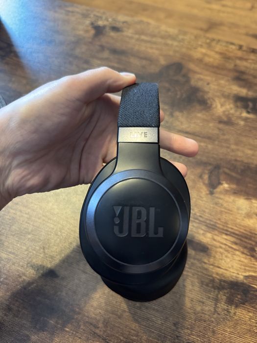 Słuchawki bezprzewodowe JBL Live 770NC