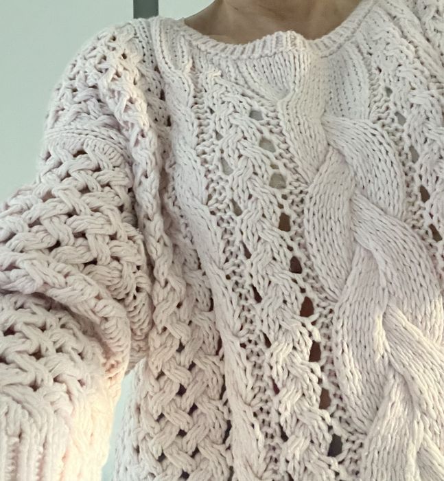 Sweter ażurowy pudrowy róż
