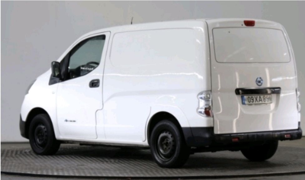 Nissan E-NV200 4p Profissional