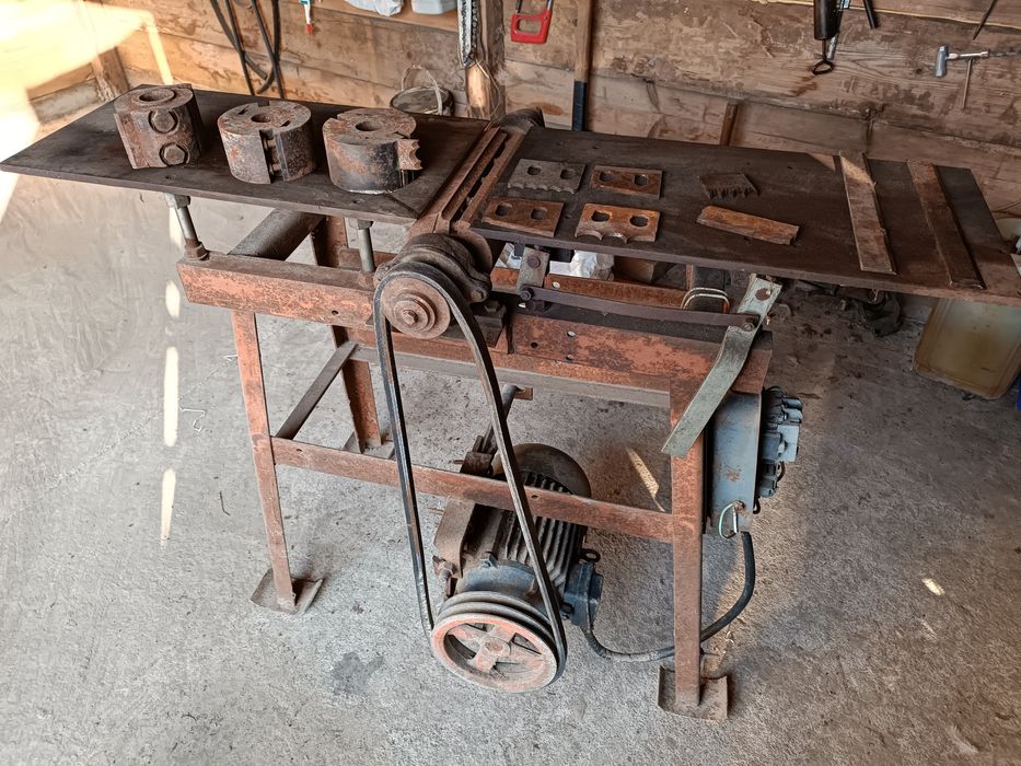 Продам верстат по дереву 380