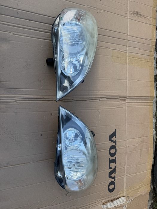 Volvo v60,s60 reflektor lampa europa 31383,066.  31383,067