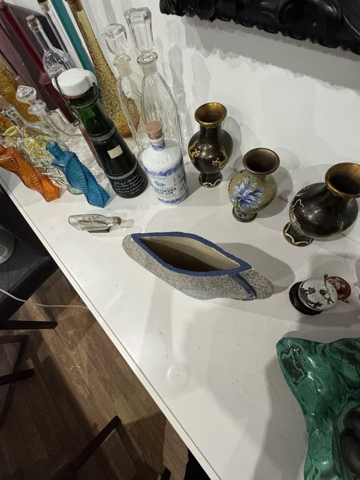 Taça e Vaso em ceramica artistica assinado Victor & Helena