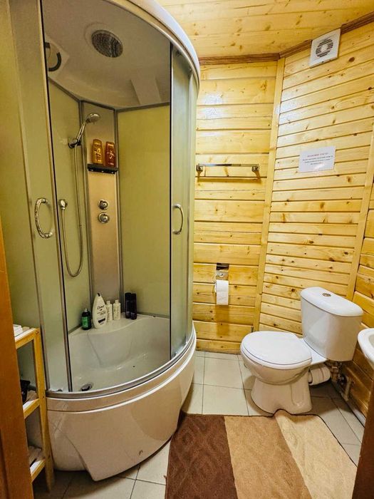 Продаж готельно-ресторанного комплексу у с.Росохач. (485 м.кв.,)РІЧКА