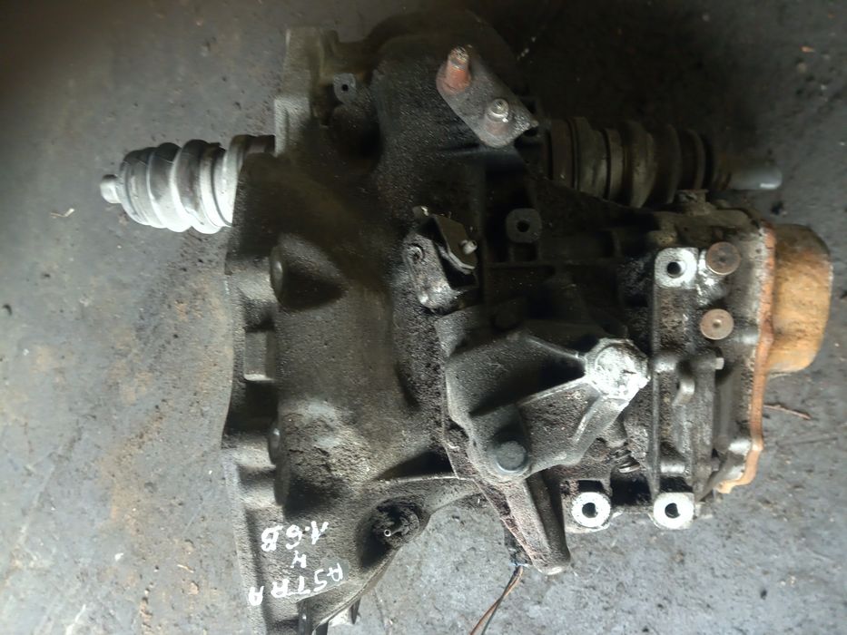 Opel Astra h corsa d skrzynia biegów 1.6 16 v