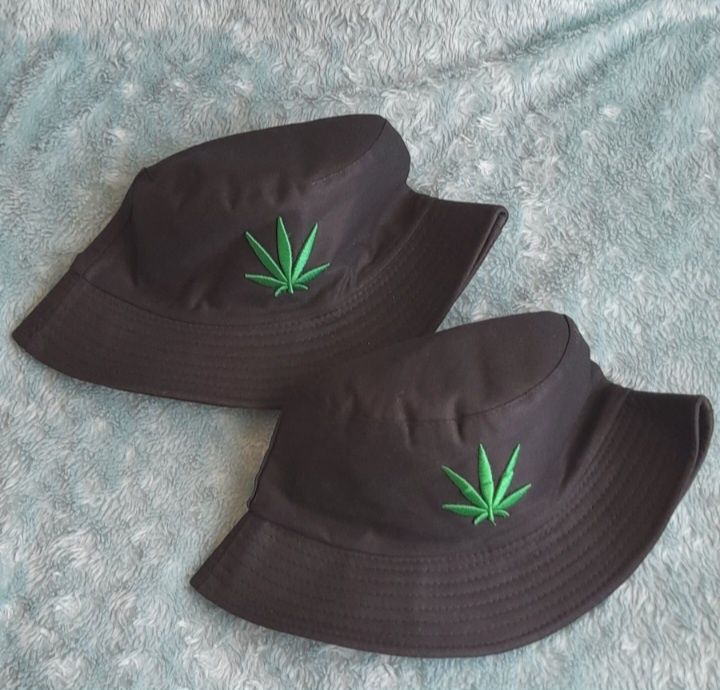 BUCKET hat kapelusze