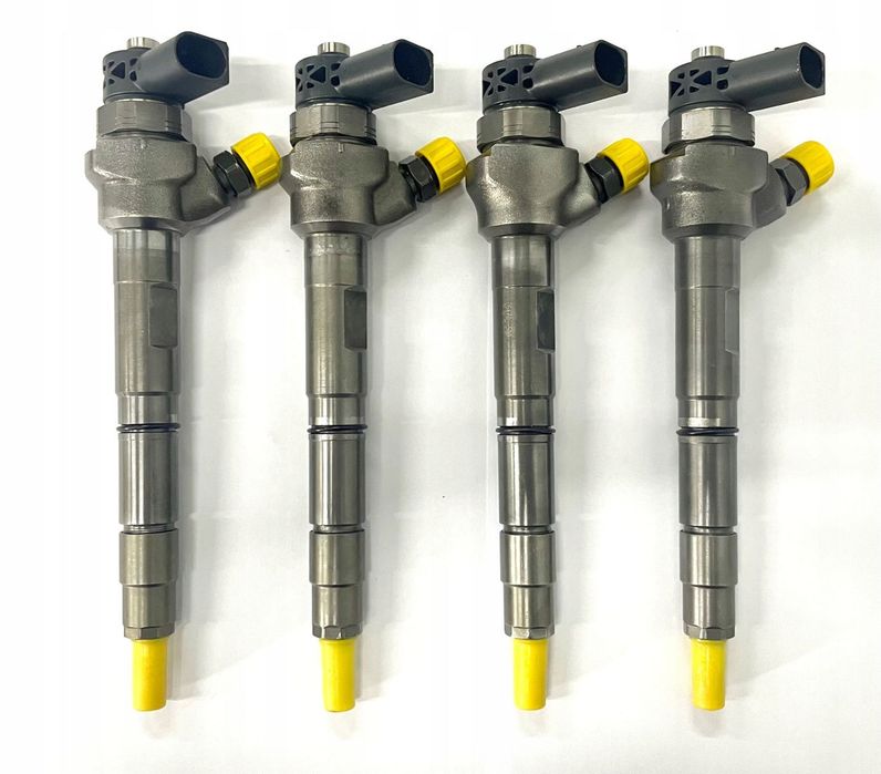 KOMPLET WTRYSKIWACZY 4SZT BOSCH 03L130277J 0445110369 AUDI VW SEAT Skoda