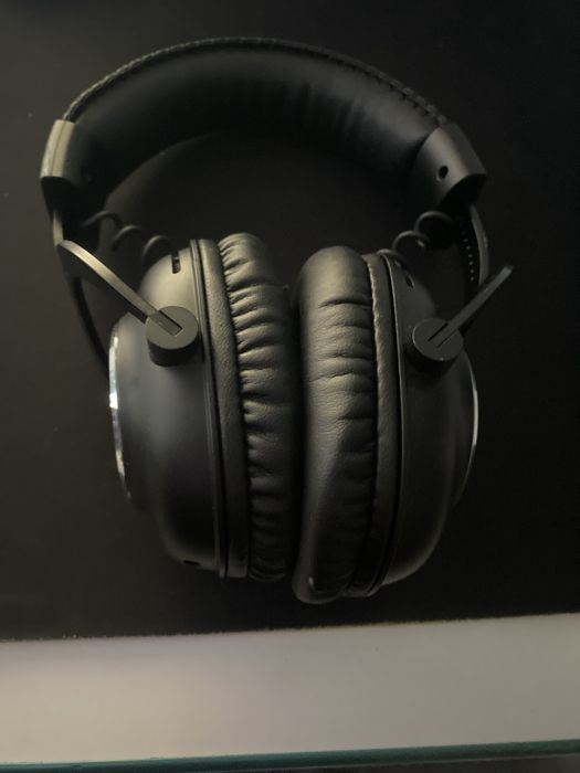 Продаю наушники Logitech g pro x