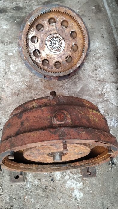 Редуктор планетарний