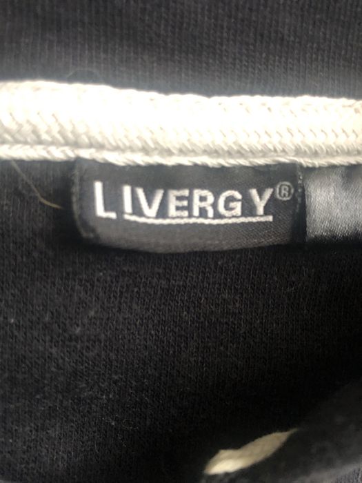 Bluza mlodziezowa czarna Livergy na zamek