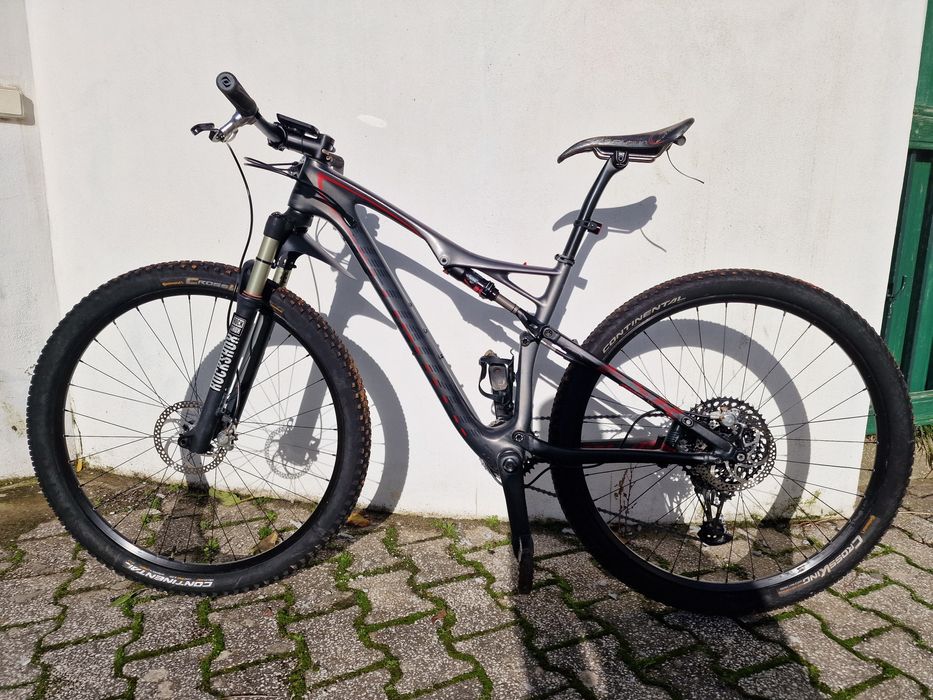 Specialized epic expert carbono 29"