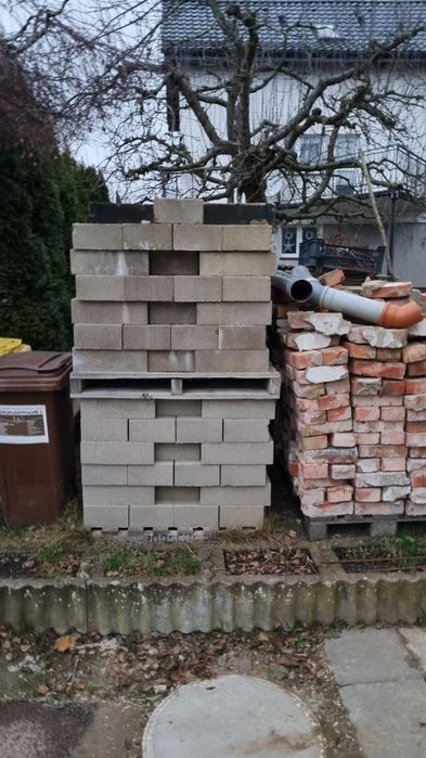 Bloczki betonowe fundamentowe 12x24x38 pełny 15 MPa