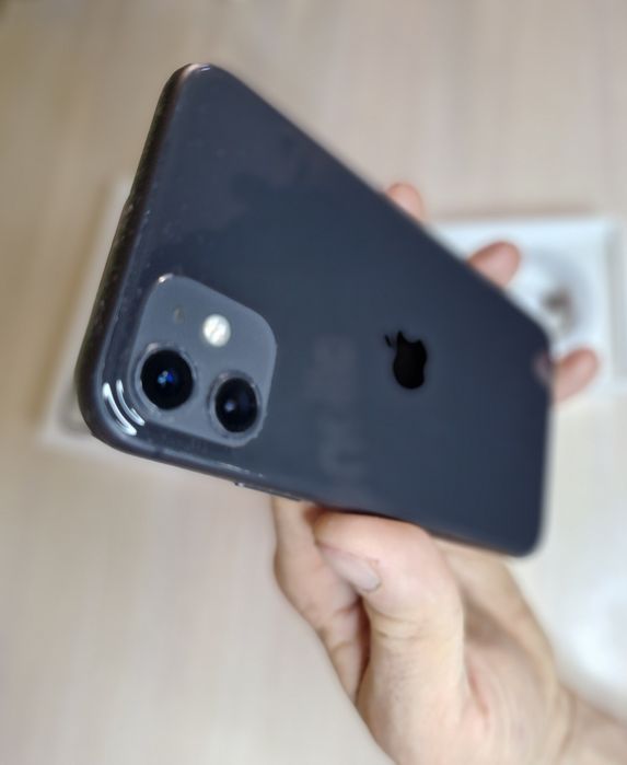 Iphone 11 czarny Stan Bardzo dobry