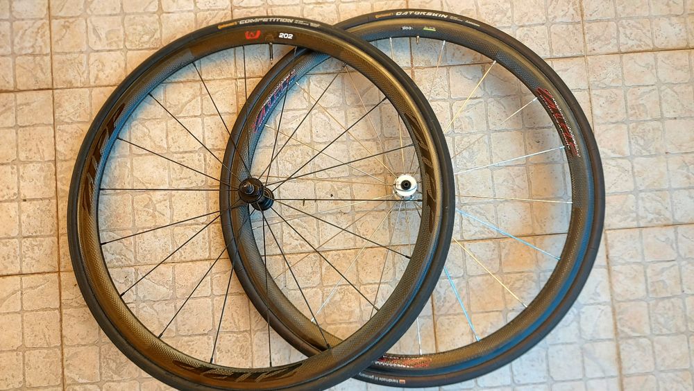 Rodas Zipp 202 carbono