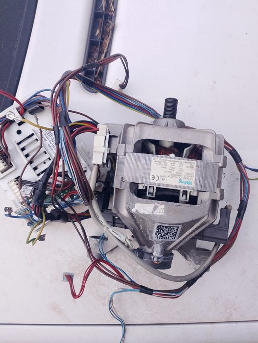 Двигатель для стиралка.