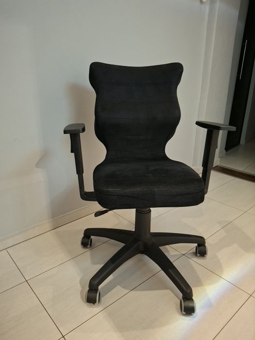 Fotel obrotowy do biurka