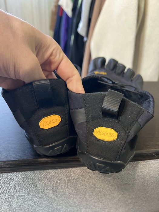 Трекінгові черевики Vibram Five Fingers V-Alpha 44р Оригінал