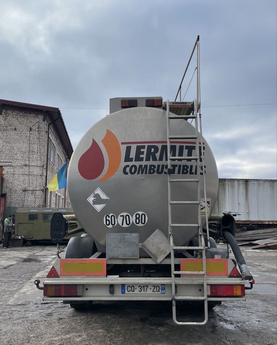 Напівпричіп цистерна Magyar SR 1997р.