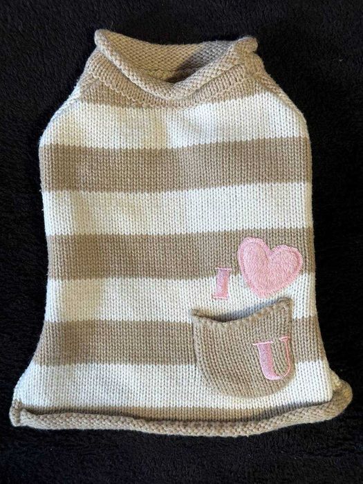 Nowy sweterek dla psa