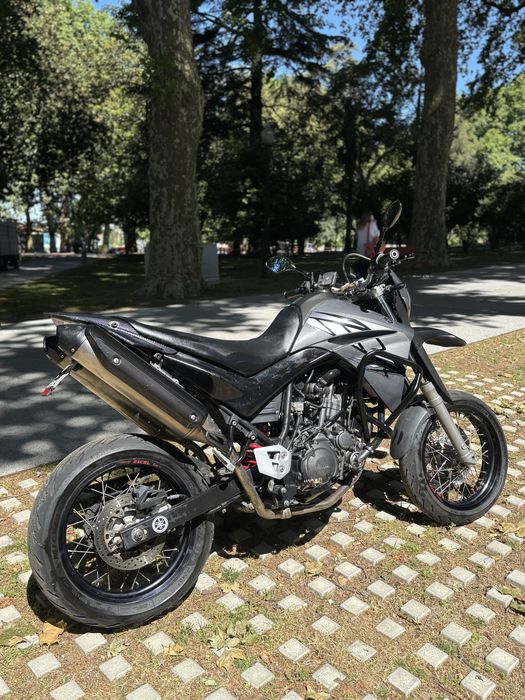Xtx 660 super motard