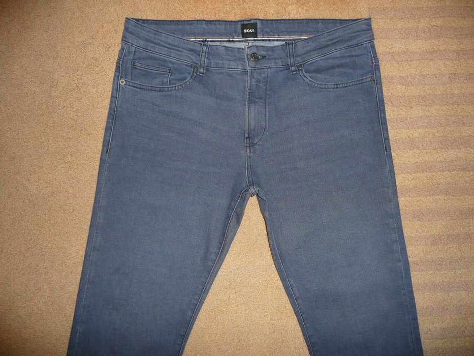 Spodnie dżinsy HUGO BOSS W36/L34=48/112cm jeansy Delaware