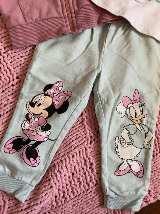 Спортивний костюм,джинси і ковточка