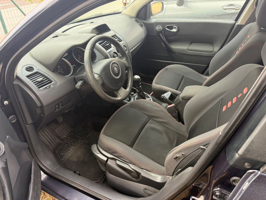 Megane em bom estado