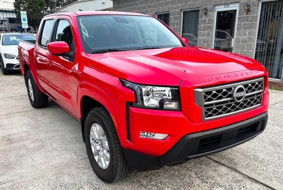 2022 Nissan Frontier 4×4 wRear Wheel Drv