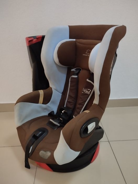 Cadeira rotativa Bebe Confort Axiss
Apropriada para crian