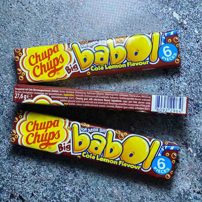 Жувальна гумка Chupa Chups зі смаком кока-коли
Вага 27,6 грам