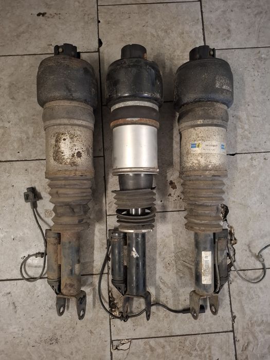 Amortyzatory Airmatic Mercedes W211
