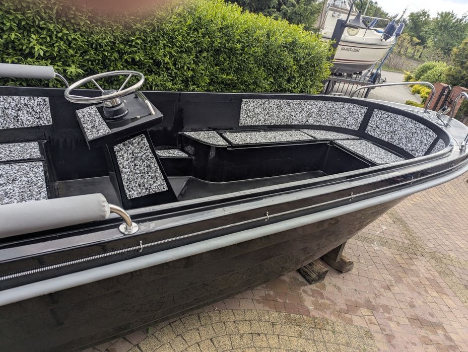 Łódź motorowa, łódka