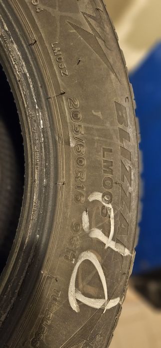 Opony zimowe Bridgestone 205/60/R16