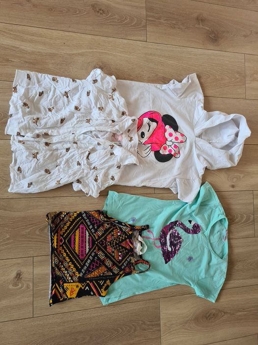 Zestaw, paka ubrań dla dziewczynki - rozmiar 134-140 cm