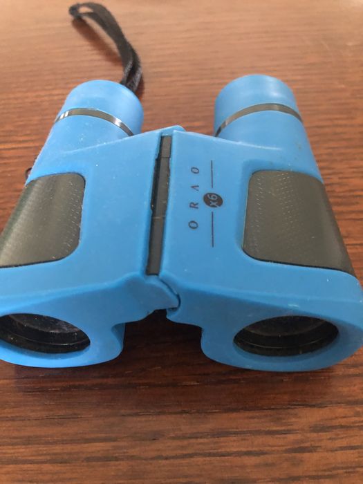 Binóculos de criança