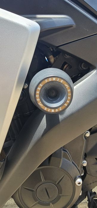 Yamaha YZF-R3 2015 + pneus novos (bridgestone S22)